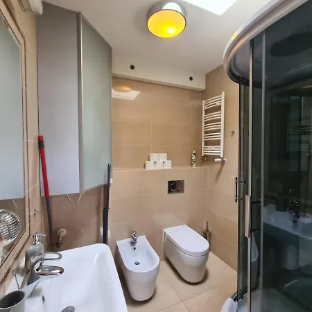 Krakowska 1 Apartment