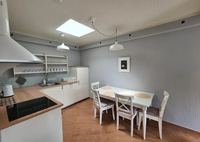 Krakowska 1 아파트 *