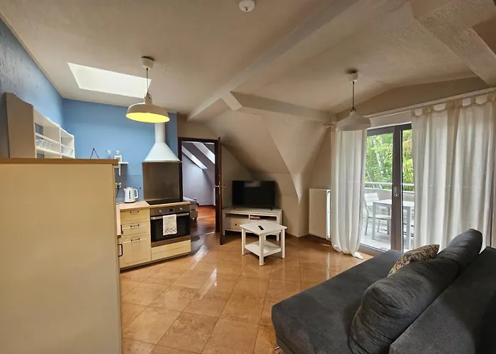 아파트 Krakowska 1 *