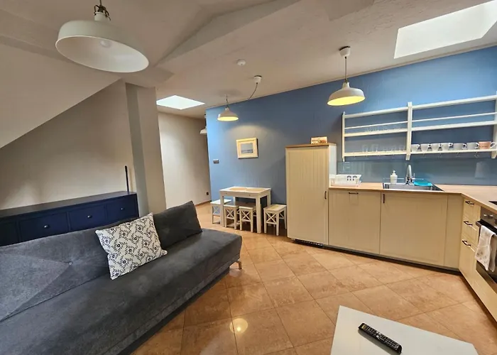 Krakowska 1 포비에로보