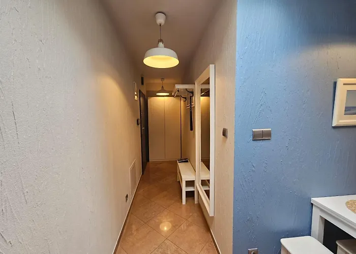 Krakowska 1 아파트 *