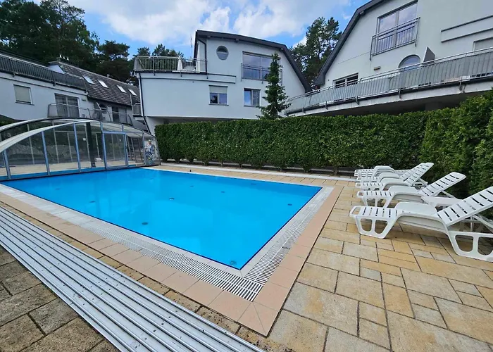 Krakowska 1 아파트 포비에로보